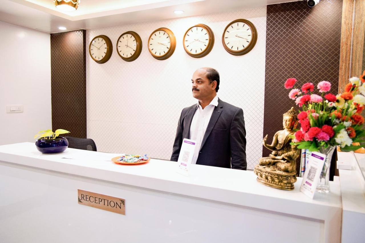 Villa Grand Hotel Near Kempegowda International Airport Devanahalli Bagian luar foto